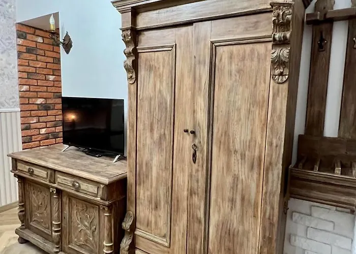 Antique Apartment In Krakow